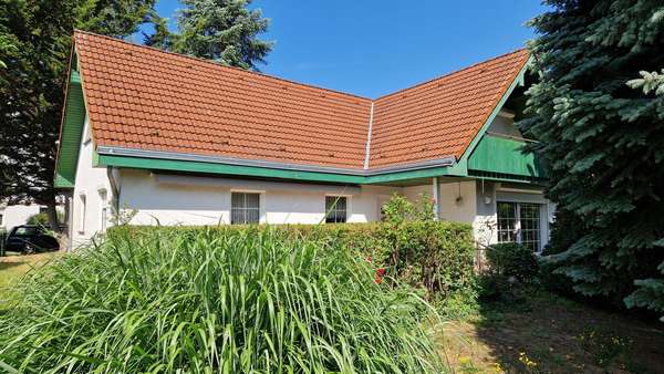 Gartenansicht - Einfamilienhaus in 14513 Teltow mit 172m² kaufen