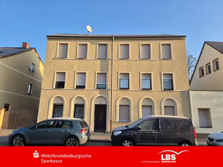 Teilsaniertes MFH in guter Lage