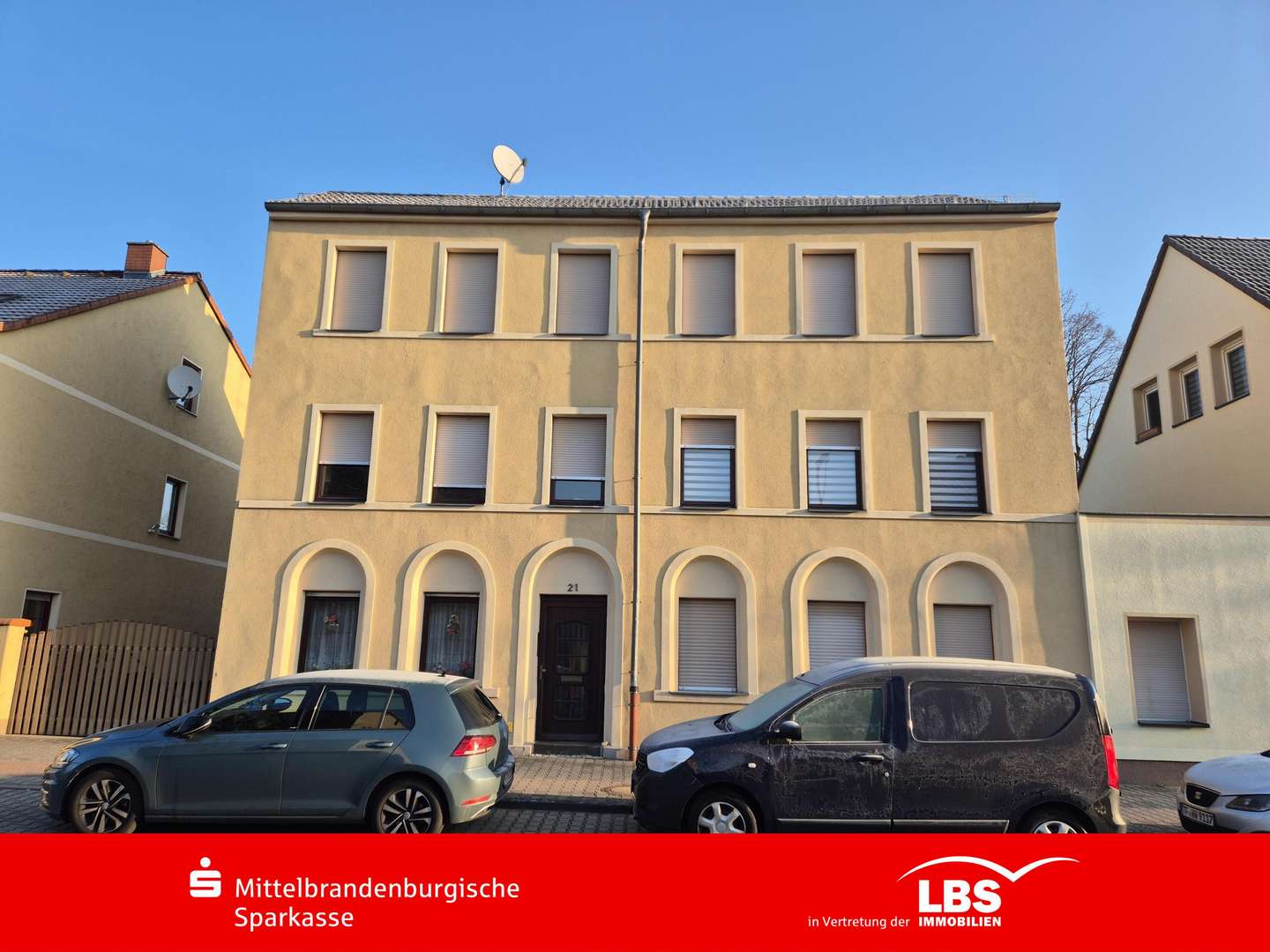 Ansicht vorn - Mehrfamilienhaus in 14943 Luckenwalde mit 296m² kaufen