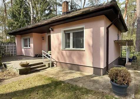 Zugang zur Terrasse - Einfamilienhaus in 15712 Königs Wusterhausen mit 49m² kaufen
