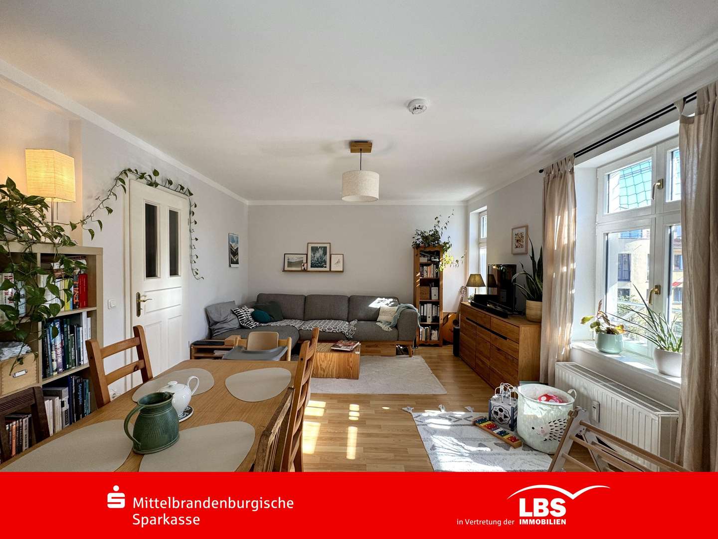 Wohnzimmer - Dachgeschosswohnung in 14482 Potsdam mit 69m² kaufen