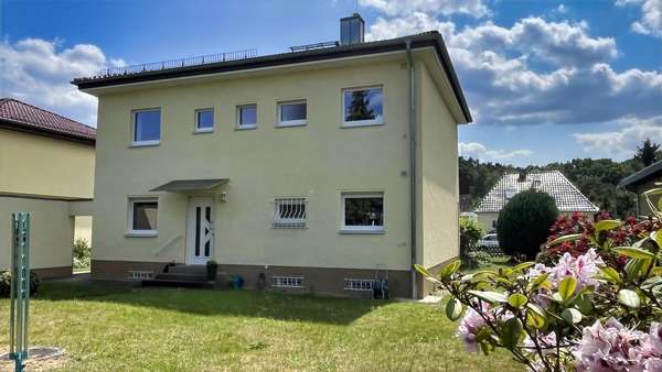 Gartenansicht Wohnhaus - Zweifamilienhaus in 13503 Berlin mit 156m² kaufen