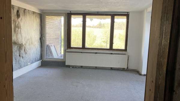 Schlafzimmer mit Balkon - Einfamilienhaus in 14641 Wustermark mit 150m² kaufen
