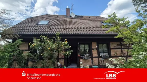 Großes Haus mit großem Grundstück!