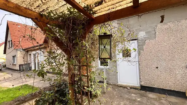 Charmante Wohlfühloase mit tollem Garten