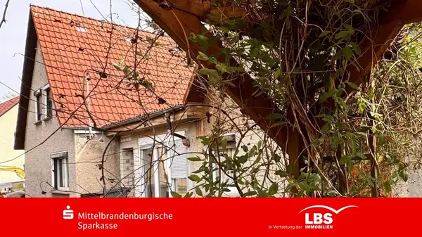 Charmante Wohlfühloase mit tollem Garten