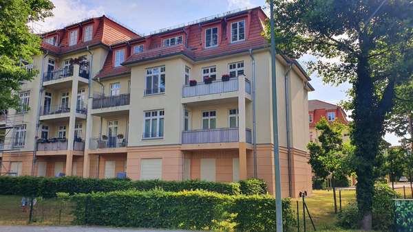Rückansicht - Erdgeschosswohnung in 14480 Potsdam mit 72m² kaufen