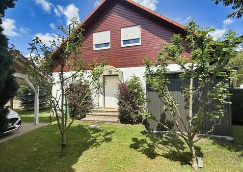 Zugang zur Einliegerwohnung Zugang zur Einliegerwohnung - Einfamilienhaus in 15741 Bestensee mit 158m² kaufen