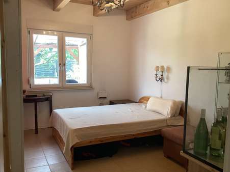 Gästezimmer im Erdgeschoss Gästezimmer im Erdgeschoss - Einfamilienhaus in 13127 Berlin mit 147m² kaufen