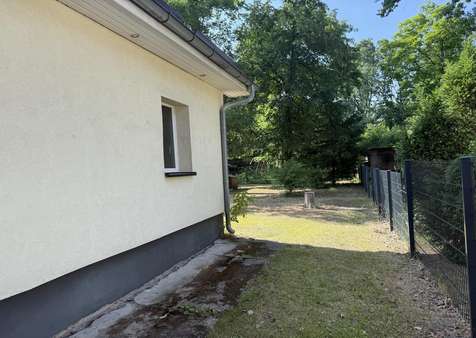 Garten hinter dem Haus Garten hinter dem Haus - Einfamilienhaus in 15732 Eichwalde mit 120m² kaufen