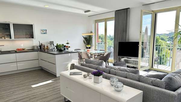 Wohnbereich 5.OG - Dachgeschosswohnung in 14776 Brandenburg mit 87m² kaufen