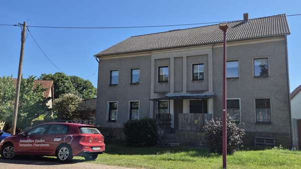 Bauernhaus mit 2 WE Bauernhaus mit 2 WE - Einfamilienhaus in 14947 Nuthe-Urstromtal mit 255m² kaufen