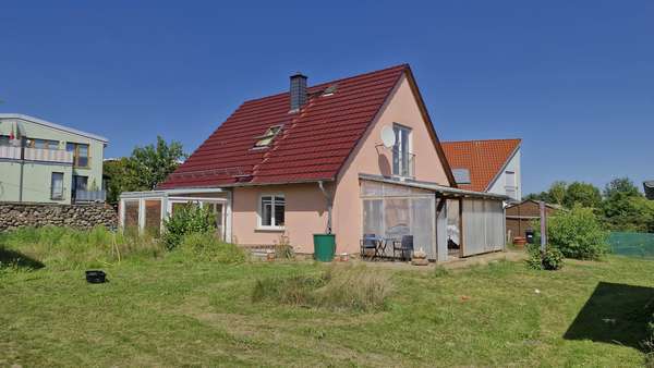 Rückansicht Haus - Einfamilienhaus in 14806 Bad Belzig mit 115m² kaufen