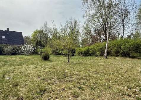 Platz für Ihr Eigenheim - Grundstück in 15754 Heidesee mit 874m² kaufen