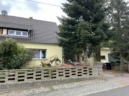 Zwangsversteigerung - Doppelhaushälfte