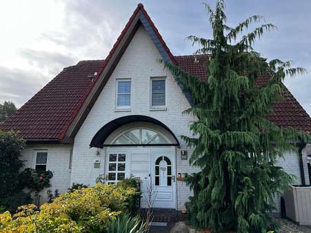 Vorderansicht - Doppelhaushälfte in 15754 Heidesee mit 117m² kaufen