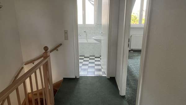 Flur im OG - Reihenmittelhaus in 15711 Königs Wusterhausen mit 103m² kaufen