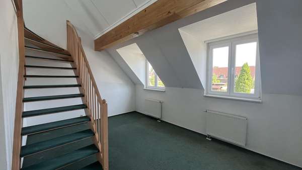 Zimmer mit Galerieaufgang - Reihenmittelhaus in 15711 Königs Wusterhausen mit 103m² kaufen