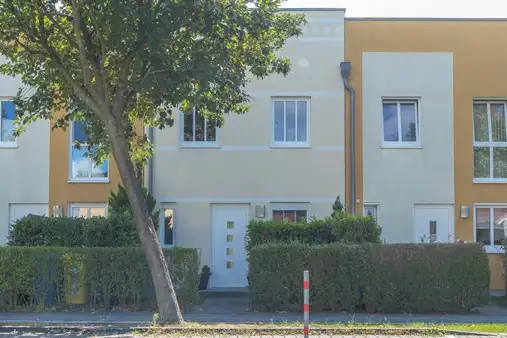Vermietetes Reihenendhaus in Bornstedt