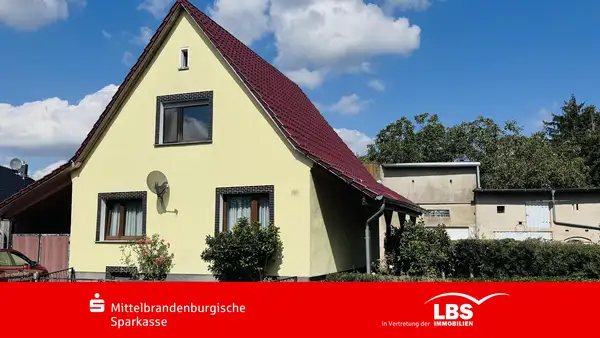 Schönes Zuhause auf großem Grundstück