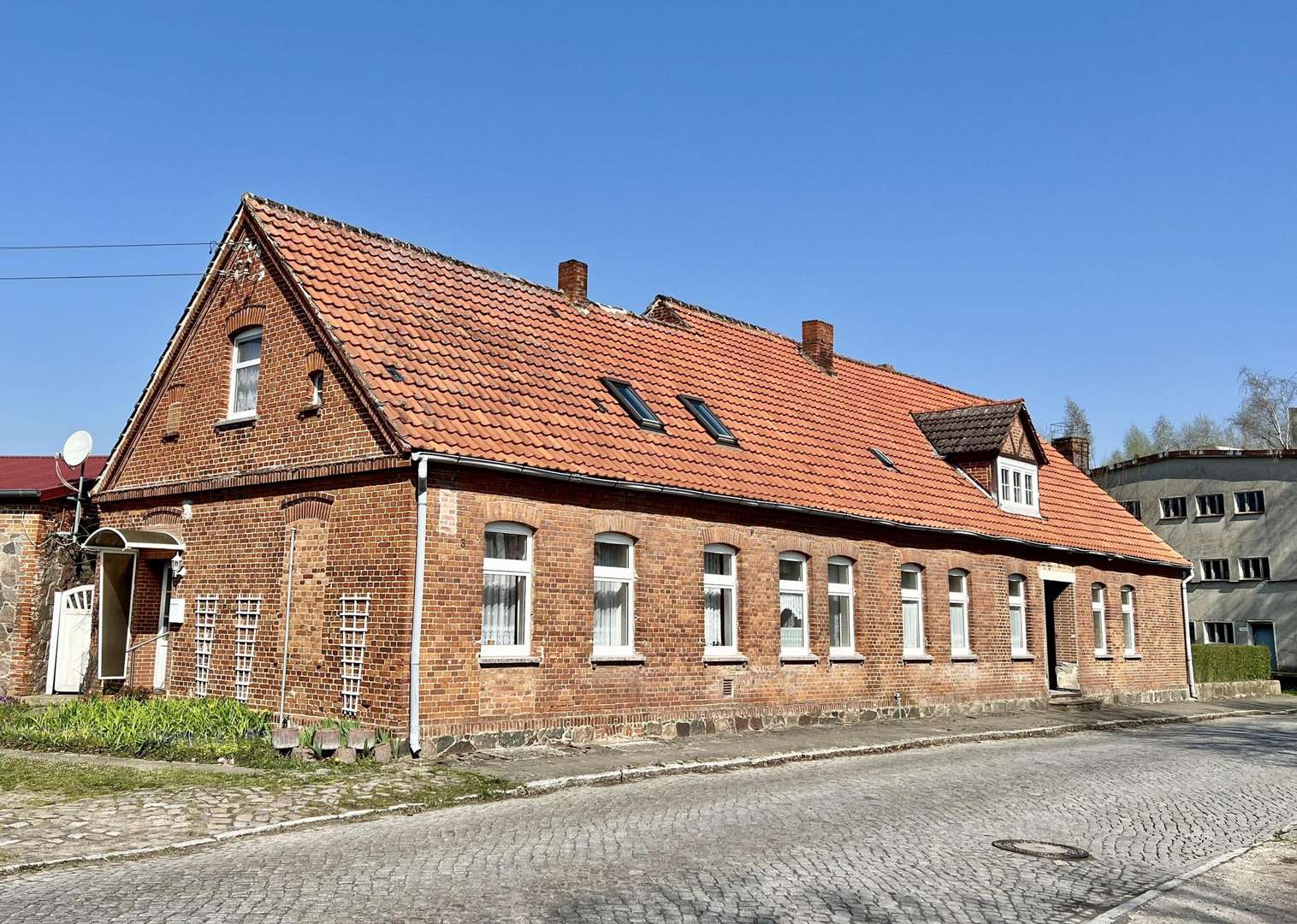 null - Zweifamilienhaus in 16928 Groß Pankow mit 400m² kaufen