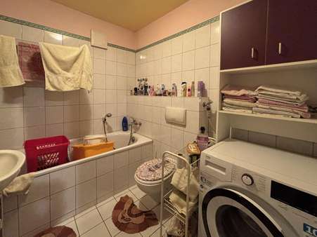 Wannenbad - Etagenwohnung in 16909 Wittstock mit 98m² als Kapitalanlage kaufen