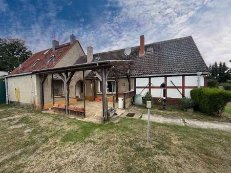 Rückansicht Haus - Einfamilienhaus in 16866 Kyritz mit 85m² kaufen