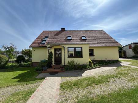 Haus mit Einliegerwohnung - Bauernhaus in 16866 Kyritz mit 160m² kaufen