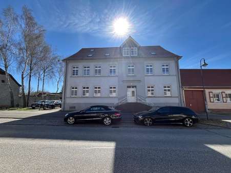 Straßenansicht - Etagenwohnung in 16845 Neustadt mit 37m² kaufen