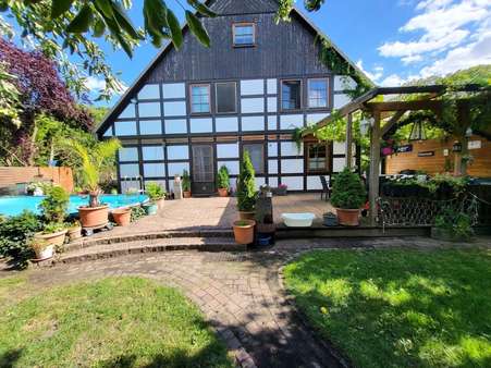 Haupthaus mit Pool und Terrasse Haupthaus mit Pool und Terrasse - Einfamilienhaus in 16833 Königshorst mit 270m² kaufen