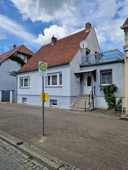 Straßenansicht Haupthaus - Einfamilienhaus in 16845 Neustadt mit 245m² kaufen