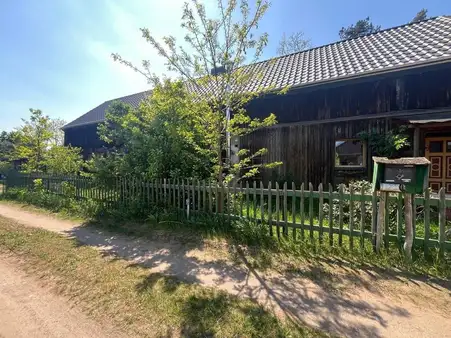  Haus mit neuem Dach & großem Grundstück