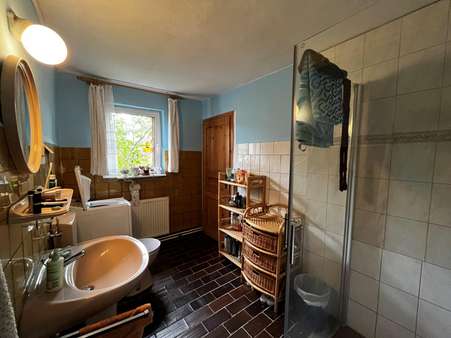 Badezimmer Erdgeschoss - Doppelhaushälfte in 16818 Wustrau mit 240m² kaufen