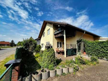 Seitenprofil - Einfamilienhaus in 16845 Dreetz mit 272m² kaufen