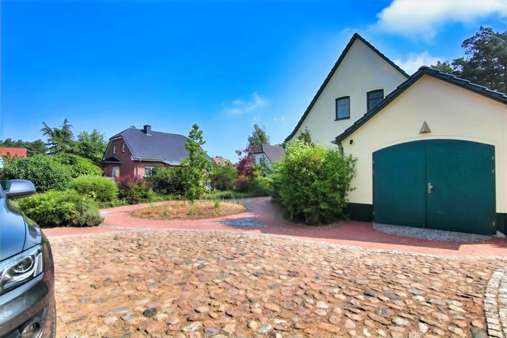 Hausansicht Hausansicht - Einfamilienhaus in 16230 Britz mit 173m² kaufen