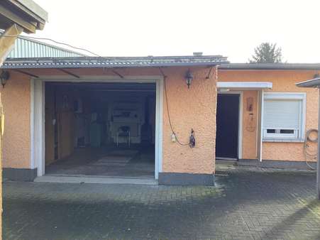 Garage mit Nebengelass - Einfamilienhaus in 16356 Werneuchen mit 90m² kaufen