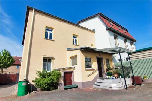 Hausansicht - Einfamilienhaus in 16230 Britz mit 122m² kaufen