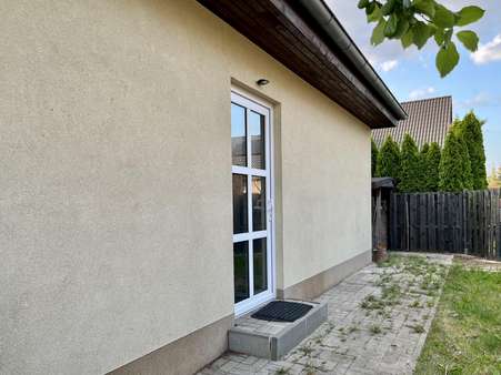 Hauseingang Hauseingang - Einfamilienhaus in 13127 Berlin mit 110m² kaufen