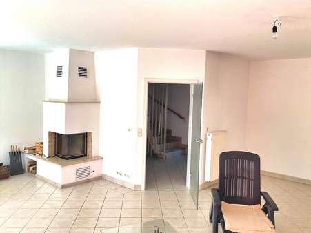 Kamin - Wohnzimmer - Doppelhaushälfte in 16321 Bernau mit 134m² kaufen