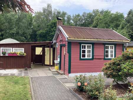 Gerätehaus mit Terrasse - Einfamilienhaus in 16341 Panketal mit 80m² kaufen