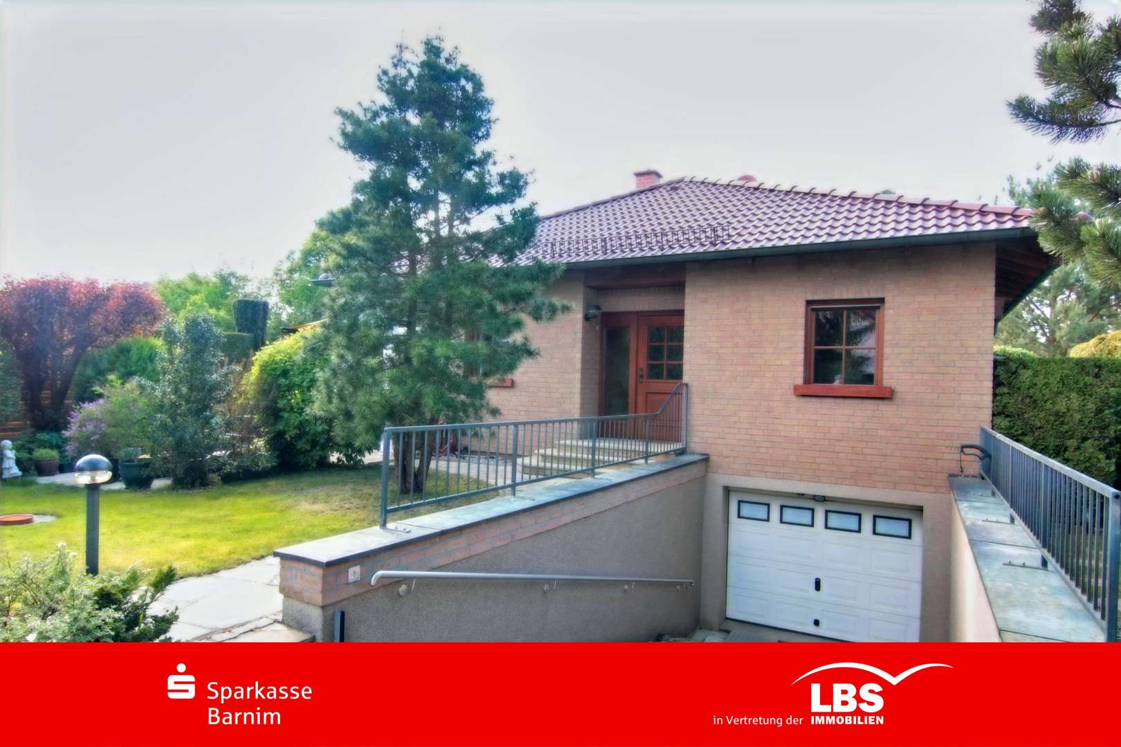 Hausansicht - Bungalow in 16348 Wandlitz mit 87m² kaufen