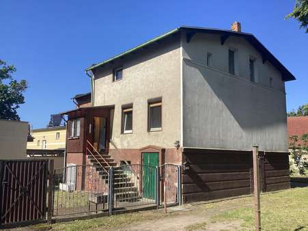 Ansicht rechts - Einfamilienhaus in 16356 Werneuchen mit 105m² kaufen