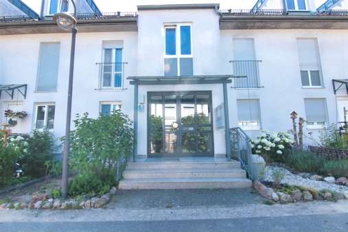 Hausansicht Hausansicht - Dachgeschosswohnung in 16567 Schönfließ mit 94m² kaufen