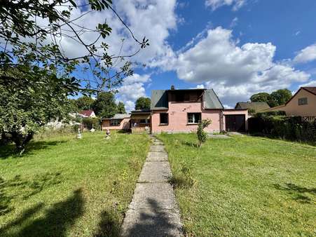 Außenansicht - Grundstück in 16356 Werneuchen mit 914m² kaufen
