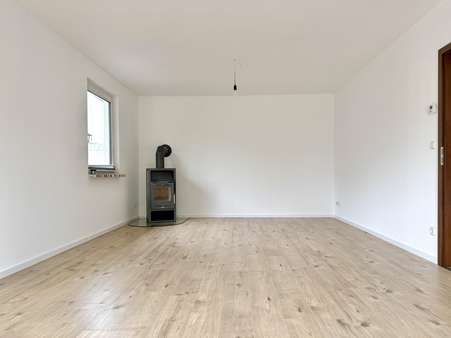 Wohnzimmer Wohnzimmer - Einfamilienhaus in 13127 Berlin mit 110m² kaufen