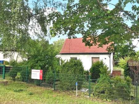 Blick von der Straße - Einfamilienhaus in 16341 Panketal mit 60m² kaufen