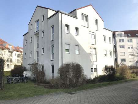 seitliche Ansicht rechts - Etagenwohnung in 16321 Bernau mit 68m² kaufen
