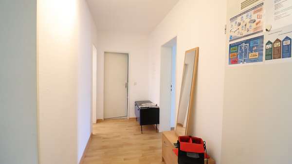 Diele Diele - Erdgeschosswohnung in 15537 Grünheide mit 75m² als Kapitalanlage kaufen