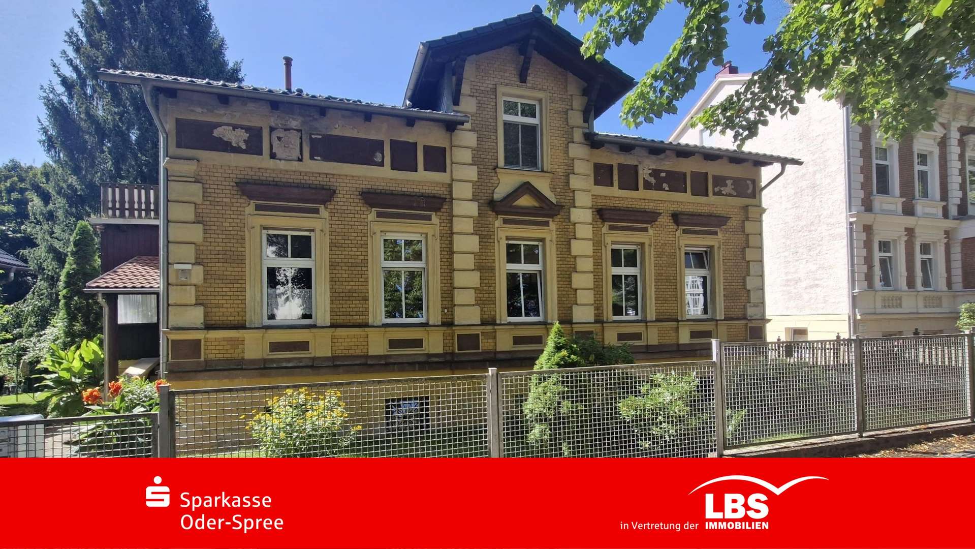 Straßenansicht_Immobilie - Mehrfamilienhaus in 15537 Erkner mit 250m² kaufen