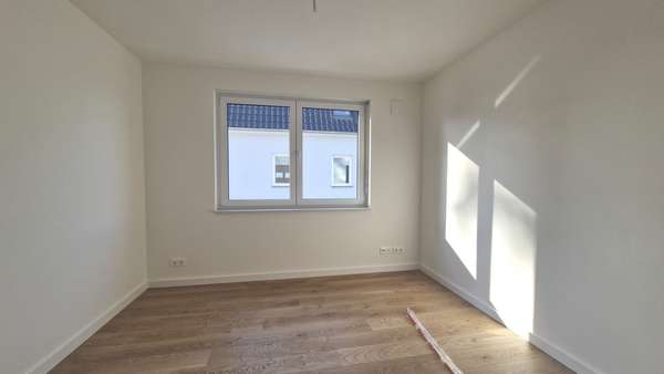 Zimmer 2 Zimmer 2 - Etagenwohnung in 15299 Müllrose mit 82m² kaufen